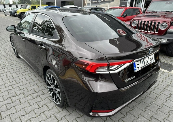 Toyota Corolla cena 87900 przebieg: 99583, rok produkcji 2019 z Janów Lubelski małe 781